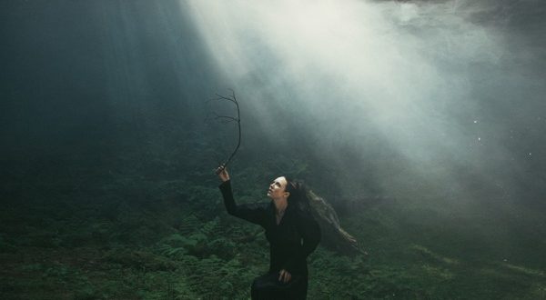 Allie X - Cape God