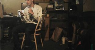Logic – Wake Up (feat. Lucy Rose)
