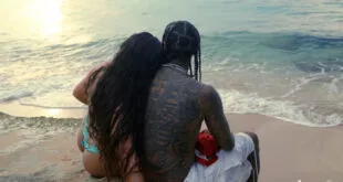 Tyga and Sabrina Claudio - No Question